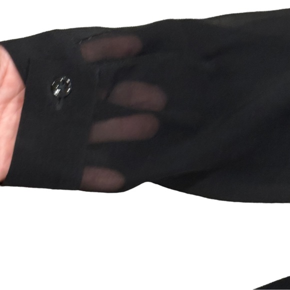 Judith & Charles Black Silk Pullover Blouse With Sheer Sleeves Size 8 - Picture 3 of 9